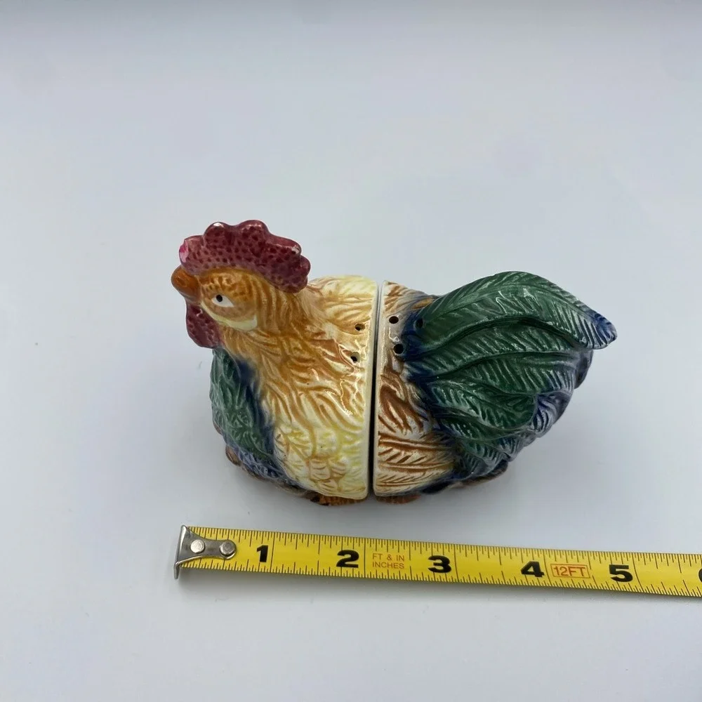 Rooster Salt‎ and Pepper Shaker Set Multicolor Ceramic Farmhouse Kitchen Decor